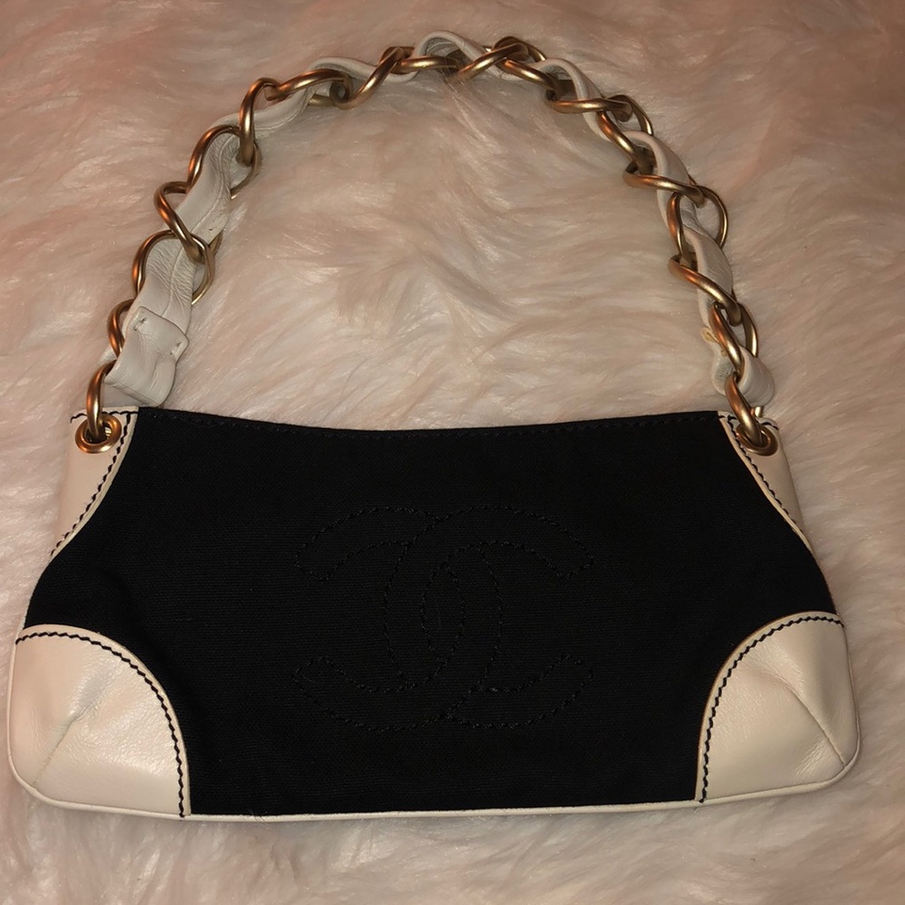 Chanel hand bag